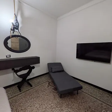 Janua Jungle House *