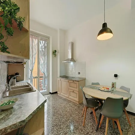 شقة Janua Jungle House *